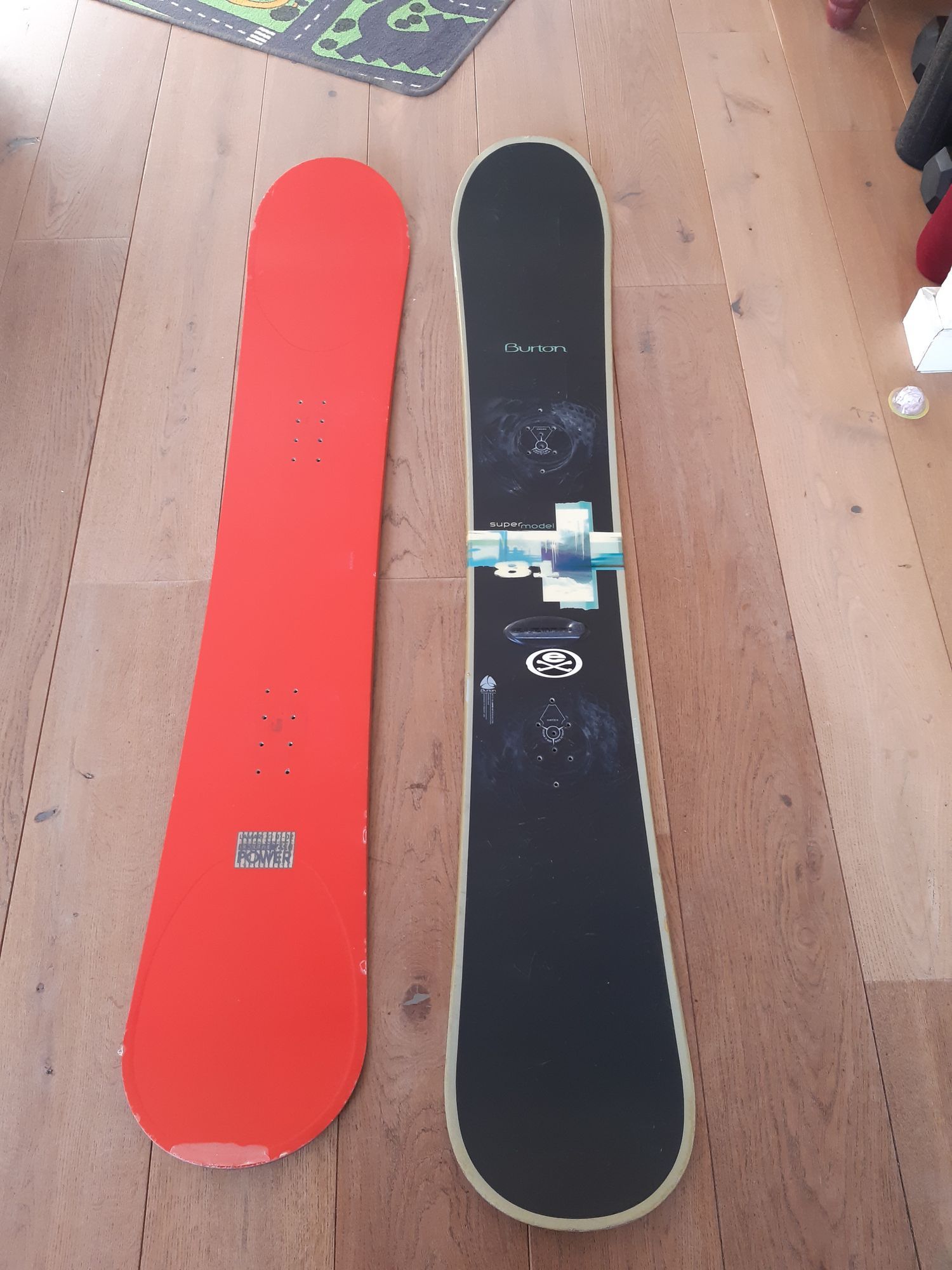 Burton Super Model 181 poederboard heeft veel meegemaakt