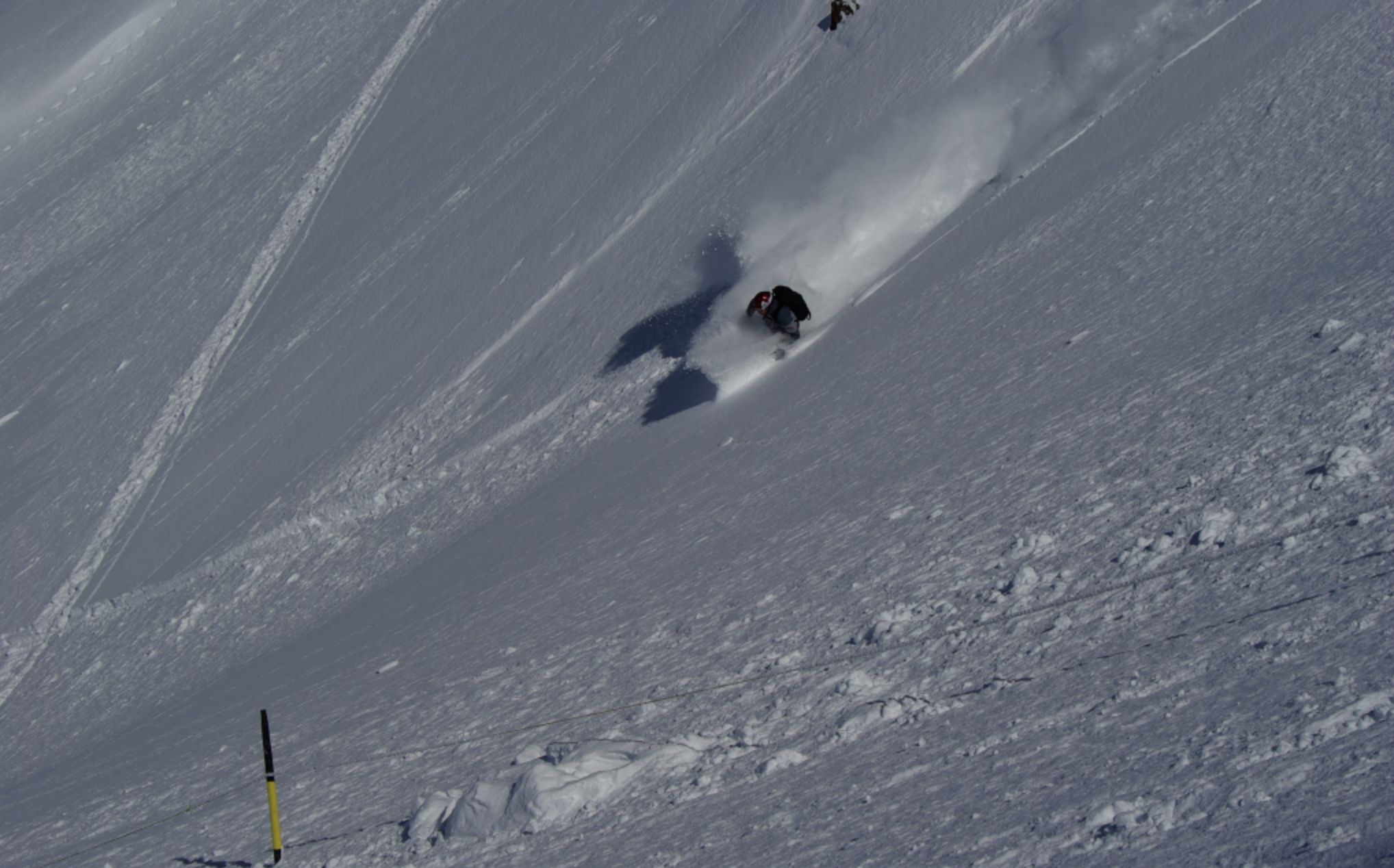 Ook net naast de piste is off-piste! Hoe dichtbij het lijntje van de piste ook is.