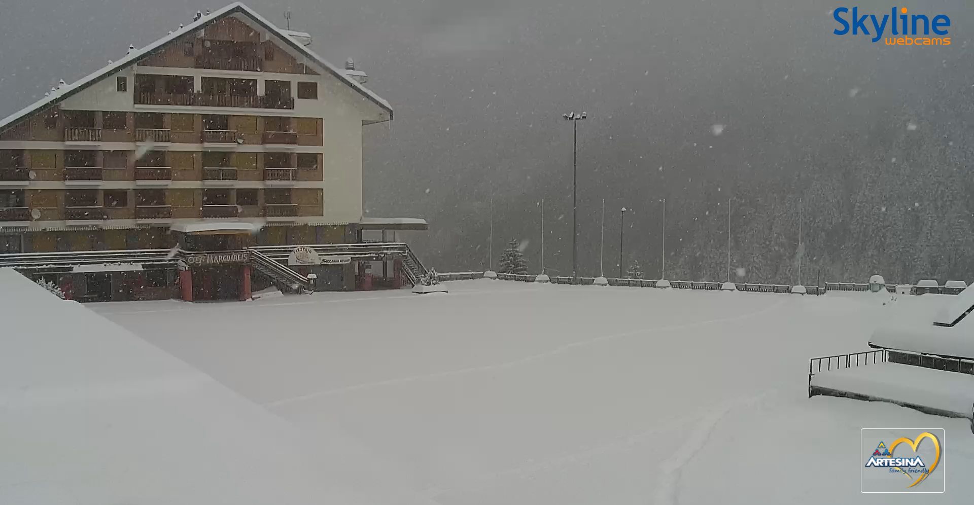 Op dit moment sneeuwt het stevig door in het zuiden van Piemonte, zoals hier in Artesina (Mondolé Ski)