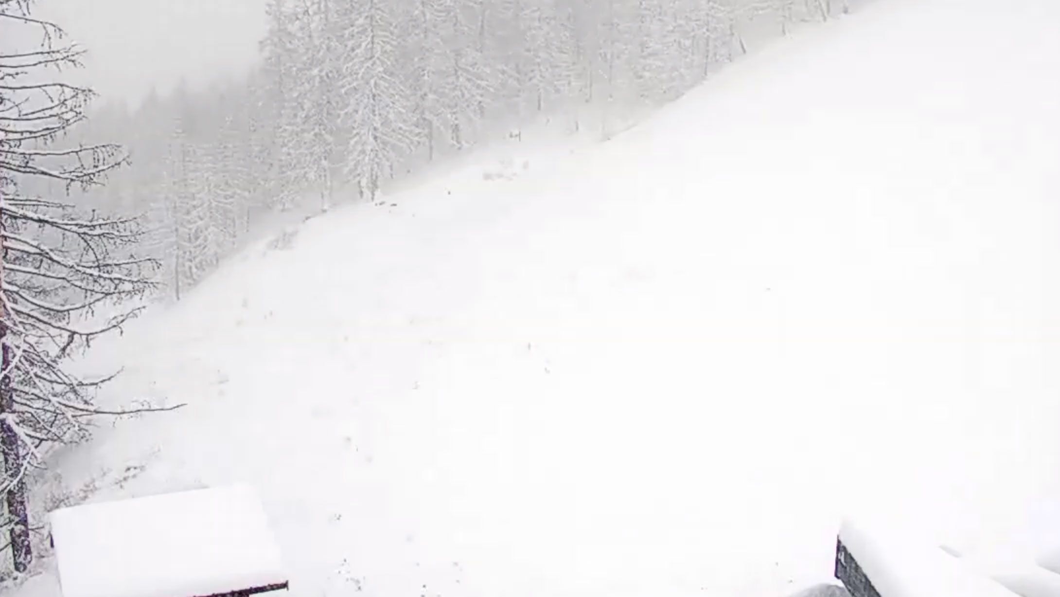 It's dumping in Pelvoux