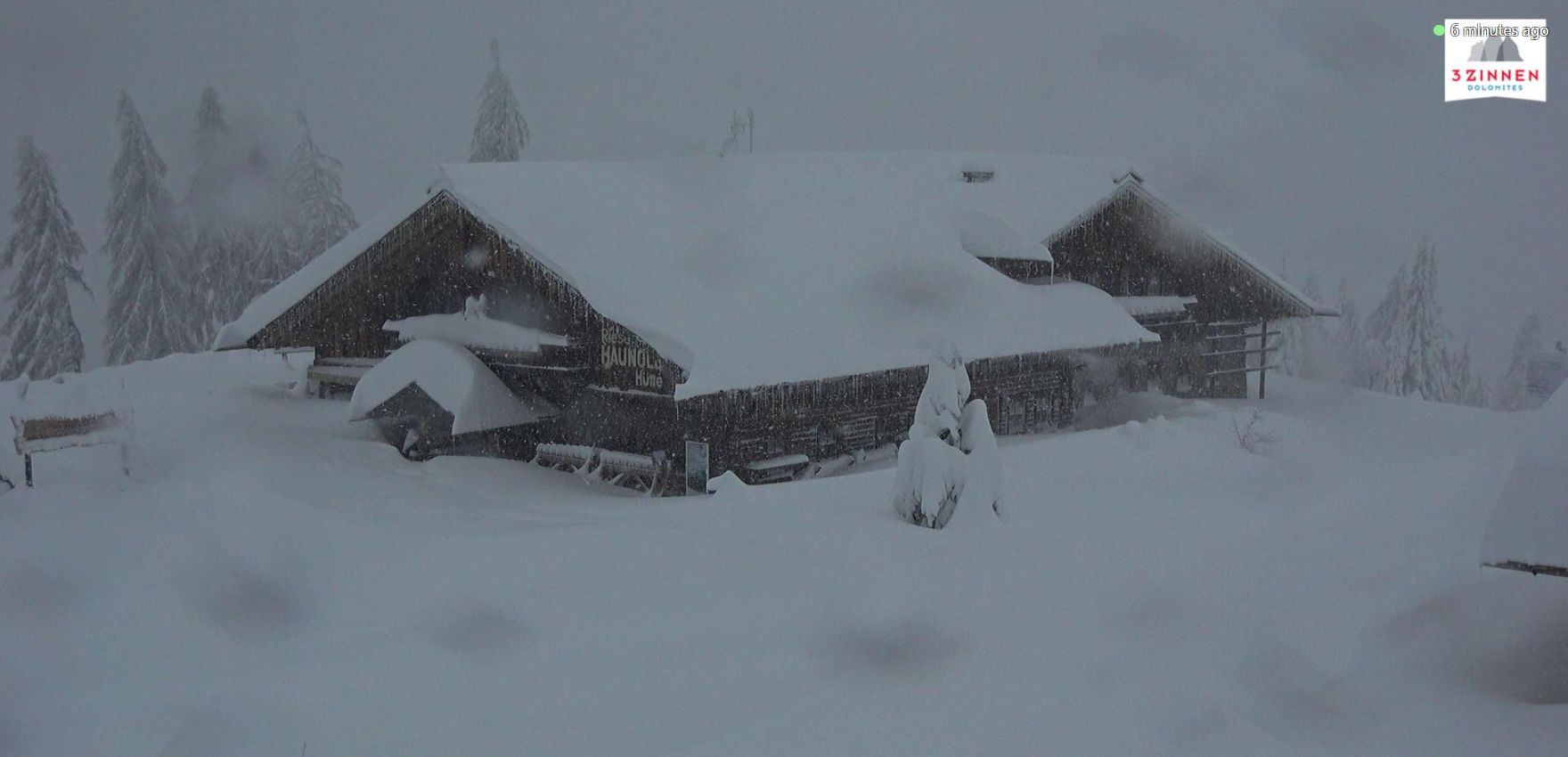 Ook vandaag nog dikke sneeuwval in de oostelijke Zuidalpen, zoals hier in Innichen