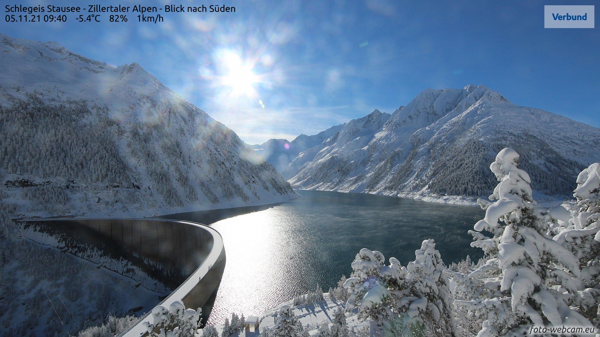 Diepwinterse morgen in de Zillertaler Alpen (foto-webcam.eu)