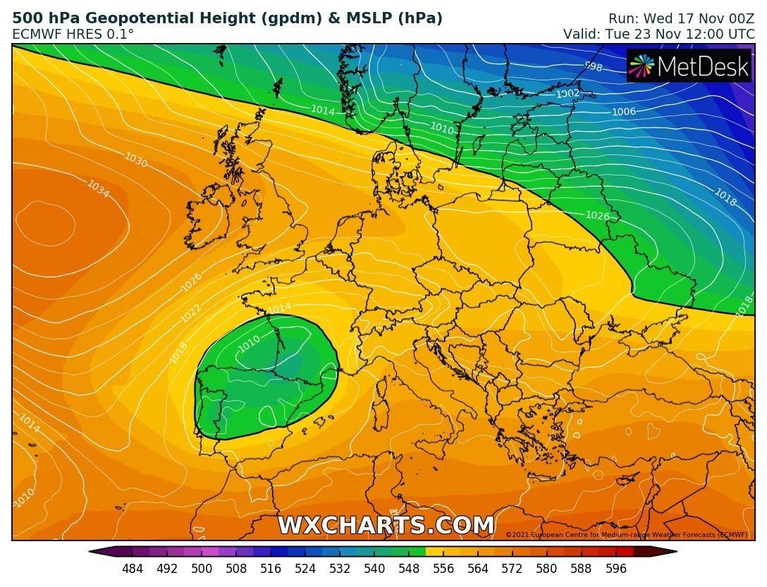 500-hPa geopotential height with a low-pressure system west of the Alps for early next week (wxcharts.com)
