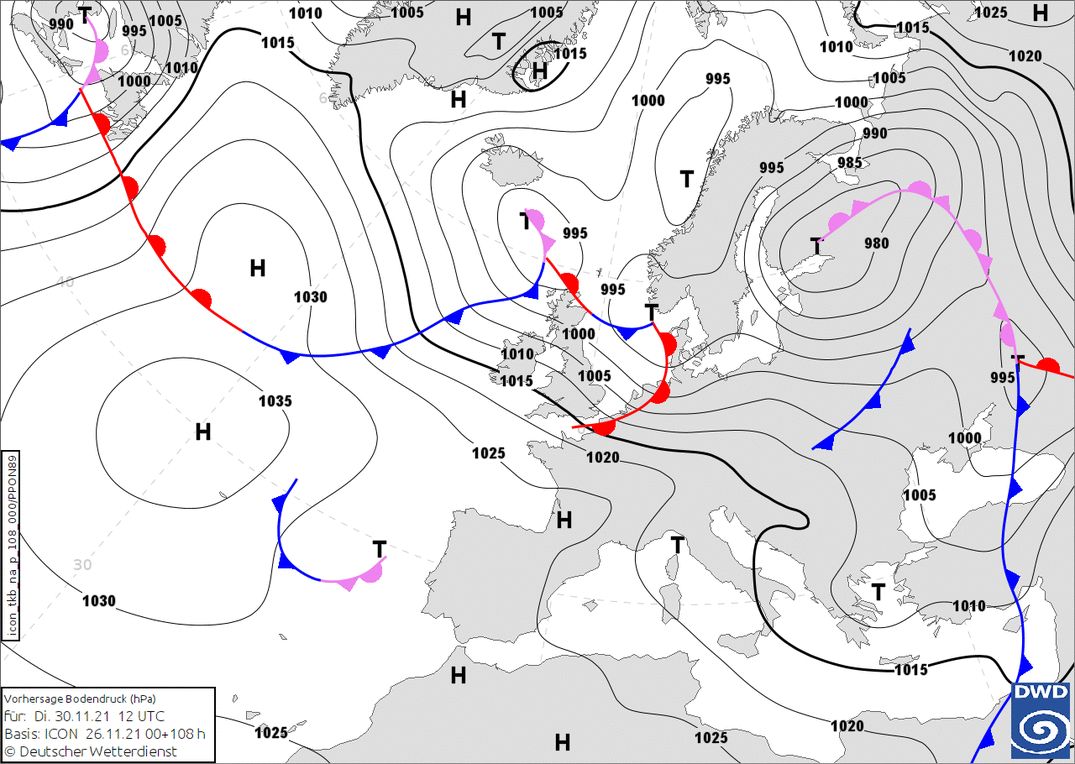 A succesion of weather fronts will give a substantial amount of snow (wetter3.de, DWD)