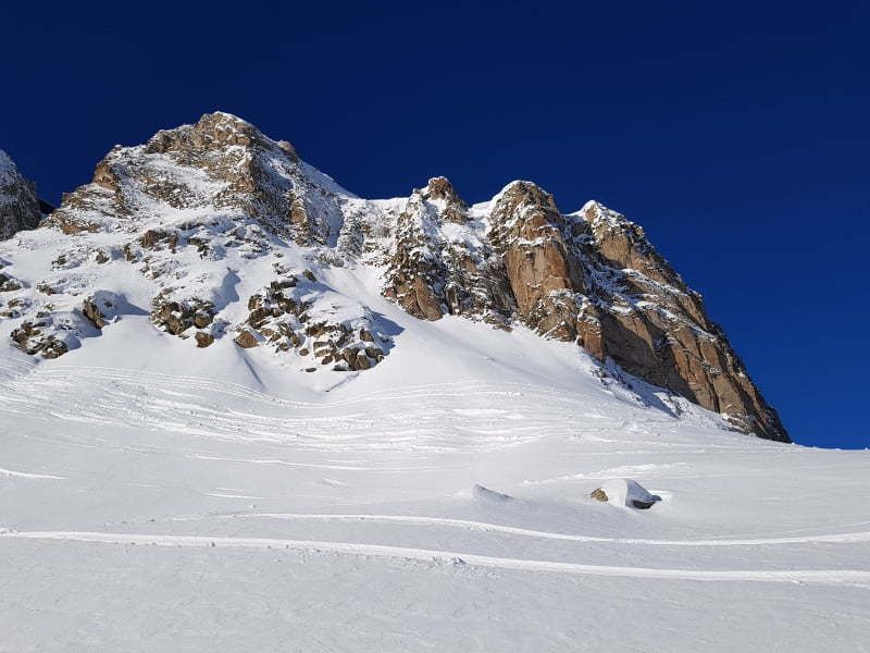 Ook in de Pyreneeën zijn de condities momenteel top en er komt nog veel meer sneeuw (fotocredits: Medicine)