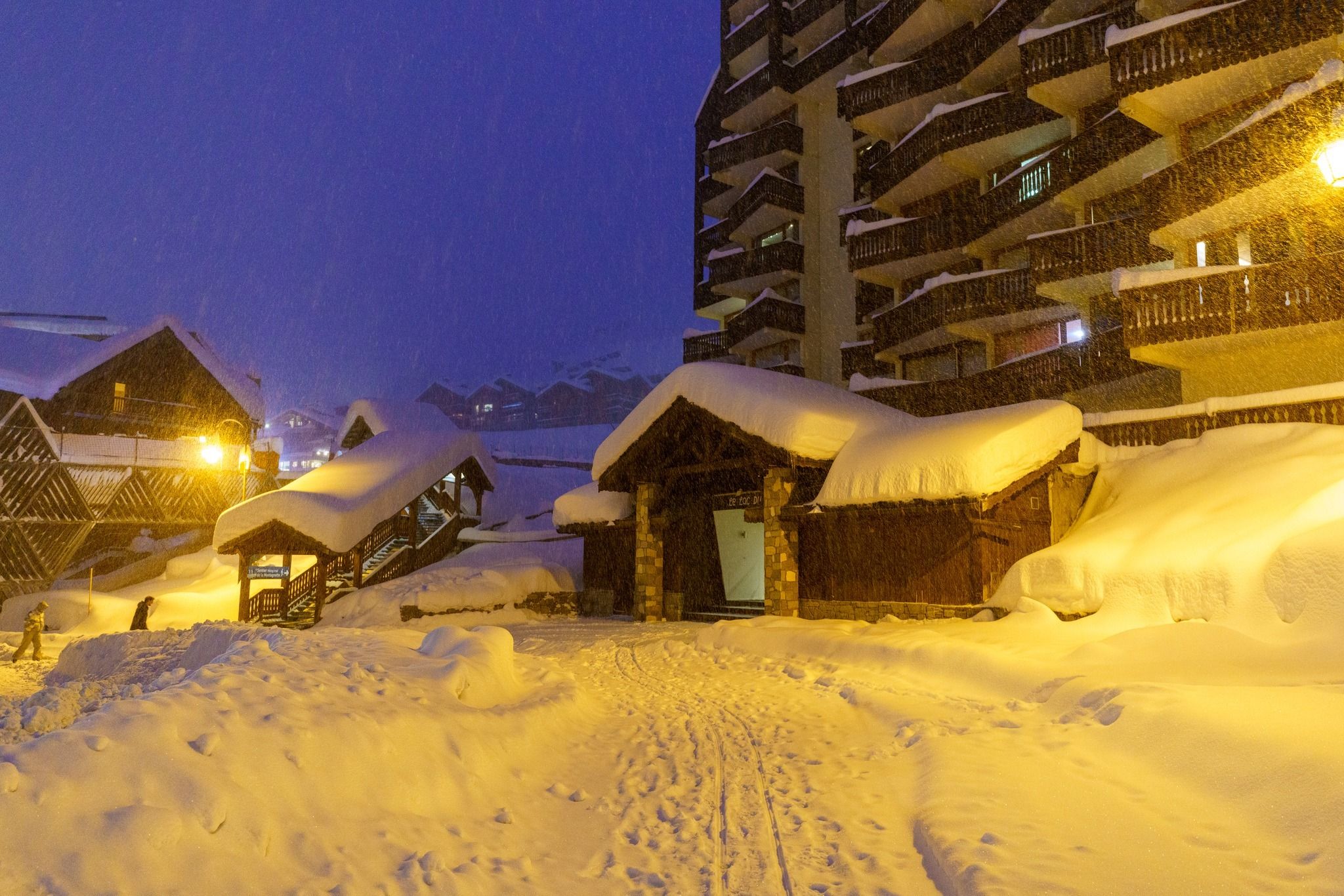 Tons of snow in the village of Val Thorens (FB Val Thorens)