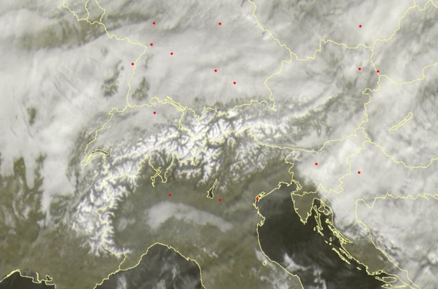 Satellite image of today (sat24.com)