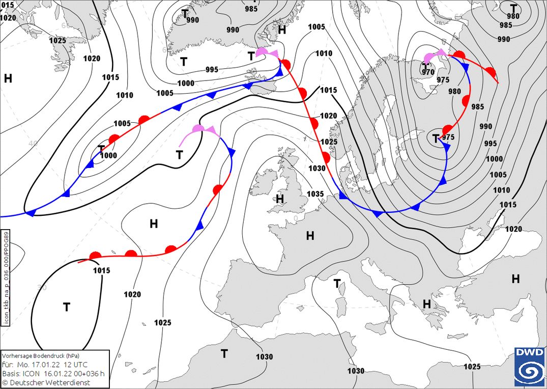 Northerly flow will give some snow today for Austria (wetter3.de, DWD)