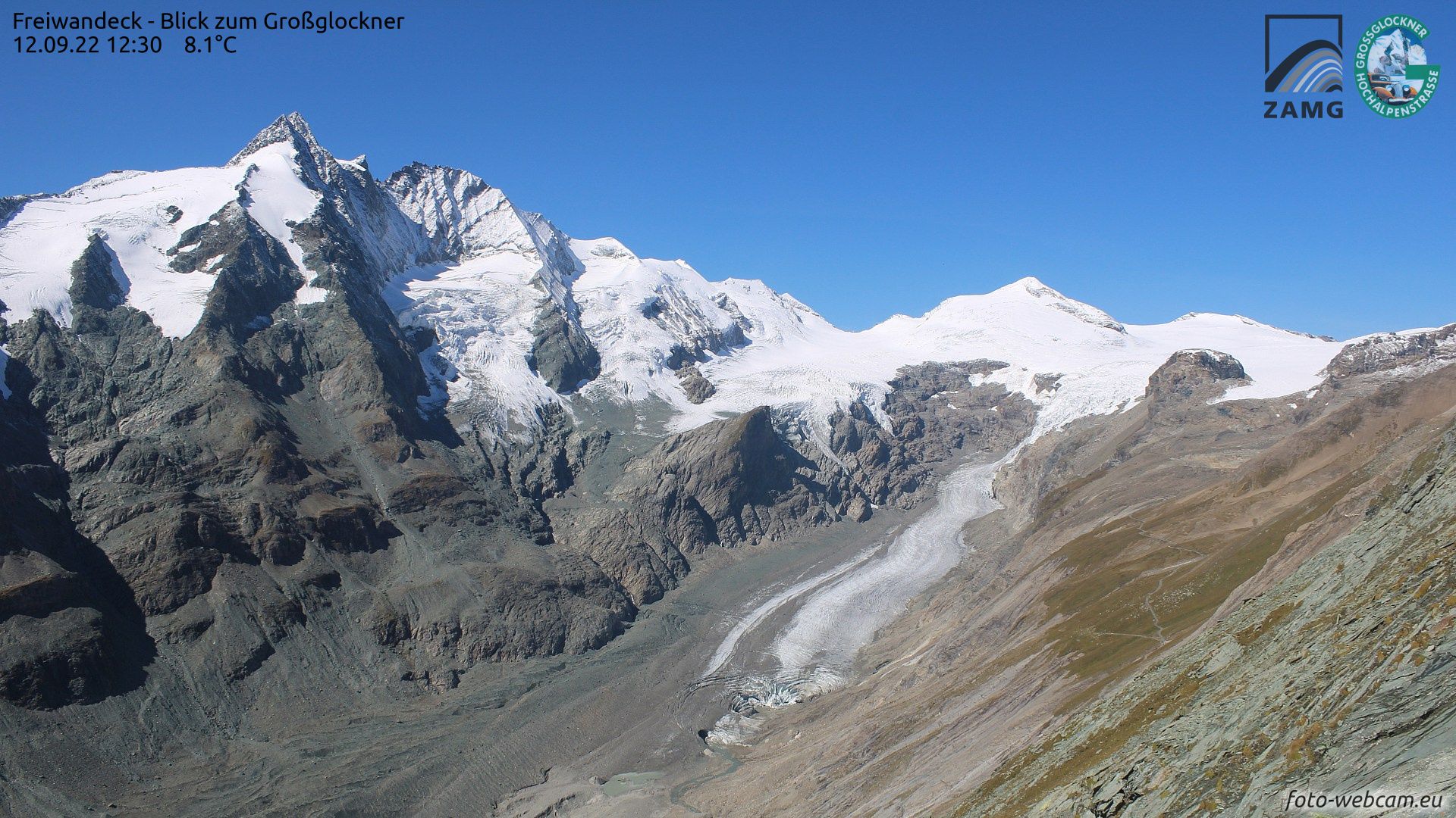 De hogere toppen in de Alpen zijn weer wit (foto-webcam.eu)