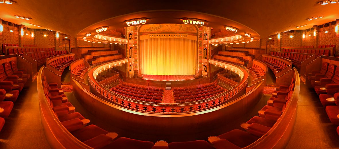 De grote zaal van Tuschinski