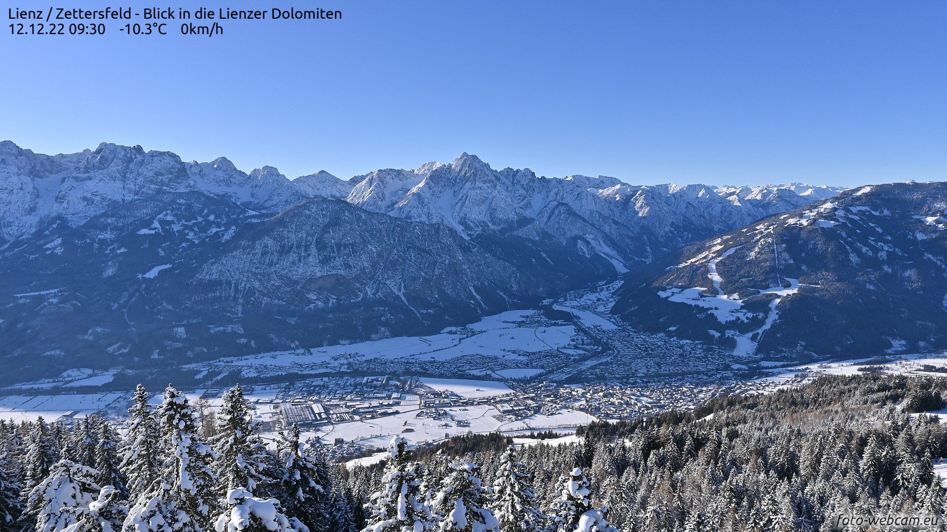 Ook in Oostenrijk een ijskoude start van de dag (foto-webcam.eu)
